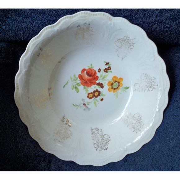 Vintage Scalloped Edge Round‎ Ceramic Serving/Vegetable Bowl Gold Trim Flowers - Picture 1 of 5